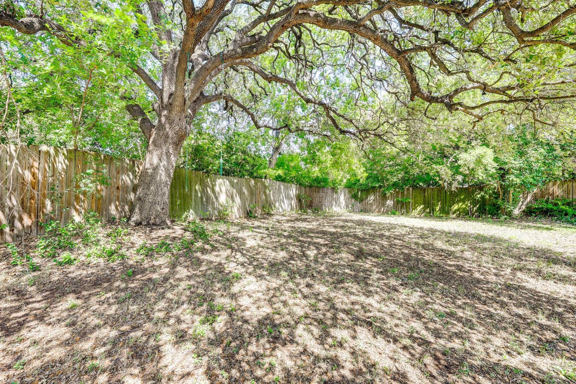 Spacious San Antonio Home Google Fiber, Game Room Eksteriør bilde